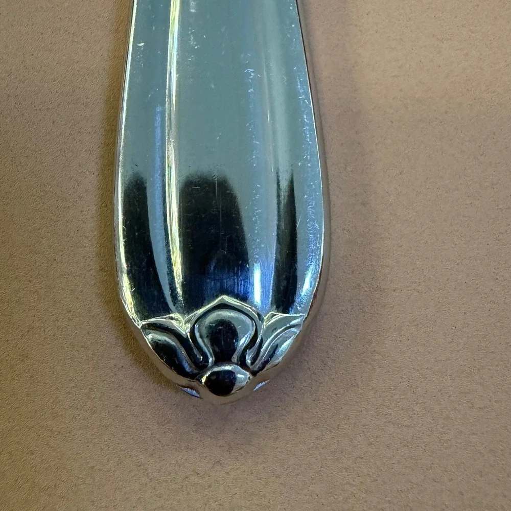 Gorham Melon Bud 18/8 Stainless Steel Soup Tablespoons Set of 4 Silverware 7